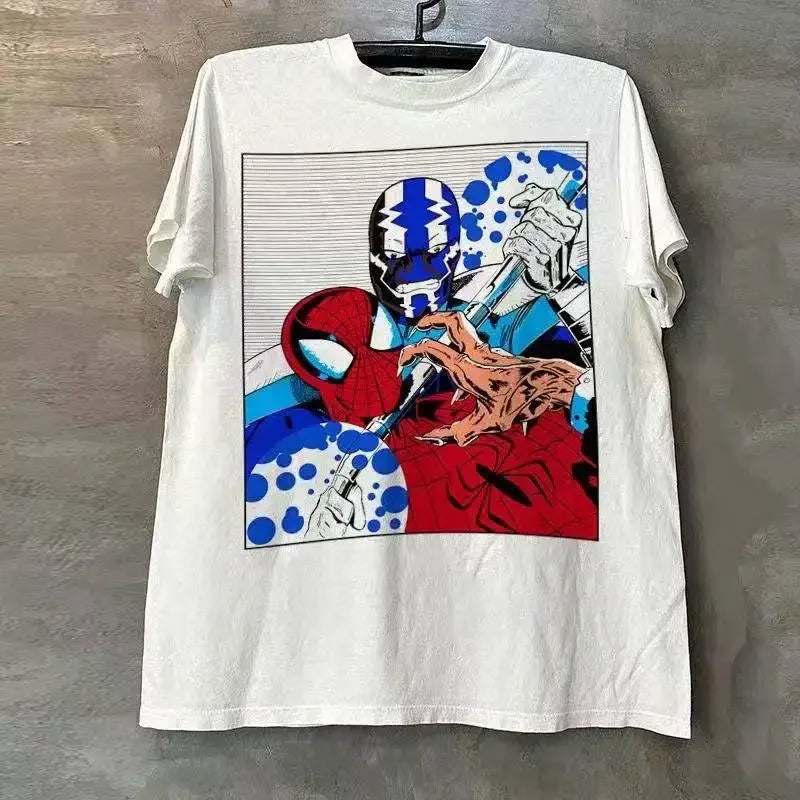 Camiseta de manga corta con cuello redondo de Spider Man.