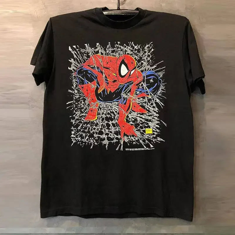 Camiseta de manga corta con cuello redondo de Spider Man.