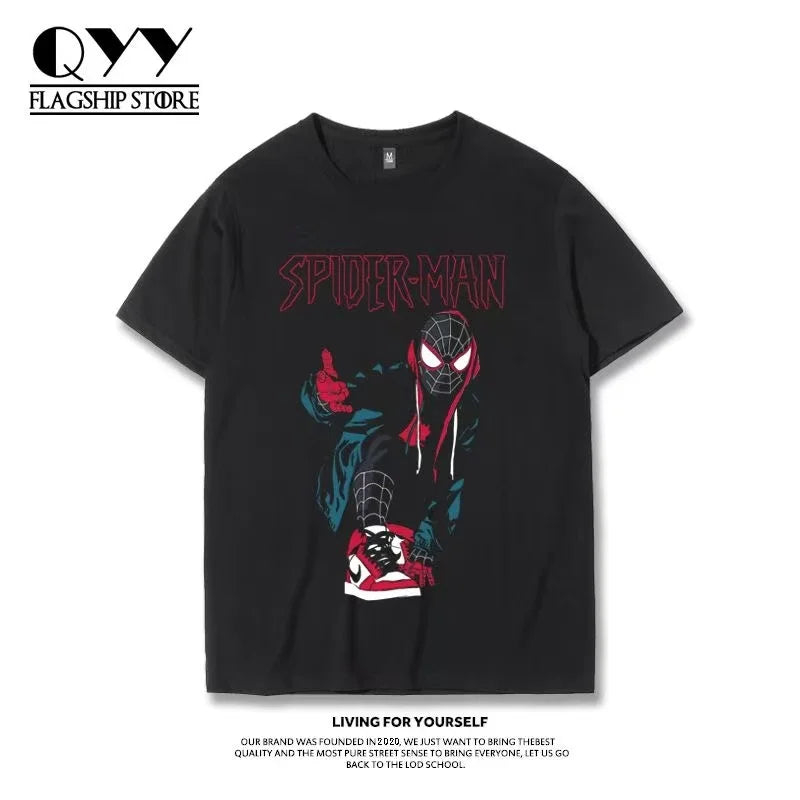 Camiseta de manga corta con cuello redondo de Spider Man.