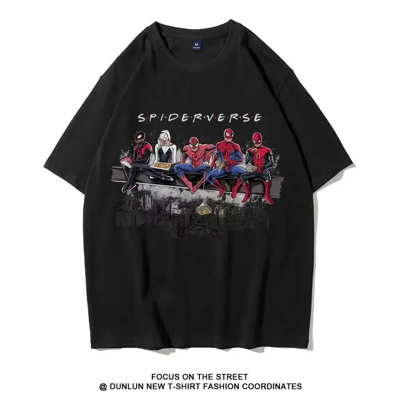 Camiseta de manga corta con cuello redondo de Spider Man.