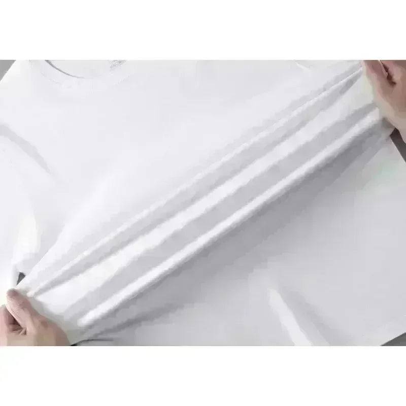 Camiseta de manga corta con cuello redondo de Spider Man.